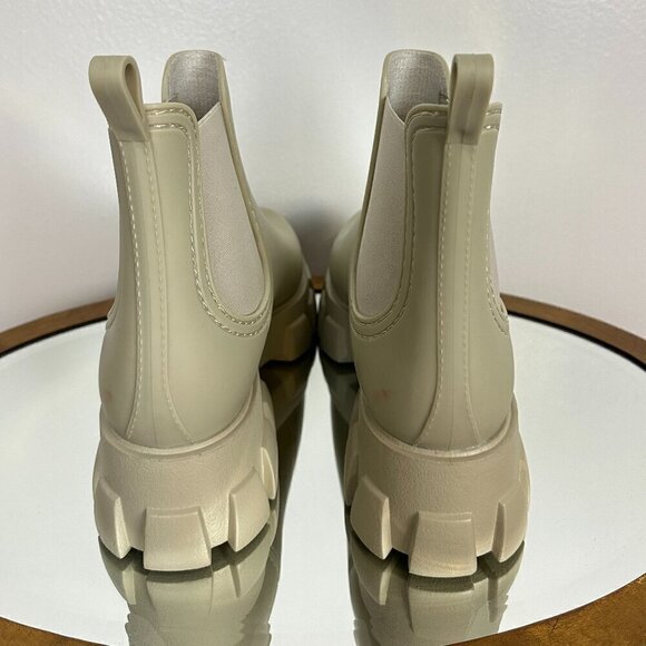 JEFFREY CAMPBELL Pleu Platform Lug Sole Chelsea Rain Boot in Cream Size US 10 - Picture 6 of 9